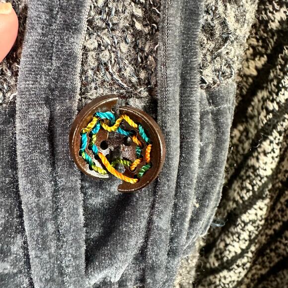 Aneo.a Medium Vintage Velour Velvet Knit Vest Art to Wear Artsy Gothic Flaws - Picture 5 of 8